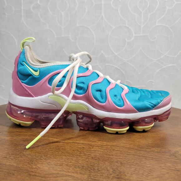 Nike Air VaporMax Plus Easter Women's Sneakers 7.5 Blue Pink Athletic CW7014-100 - Picture 1 of 14